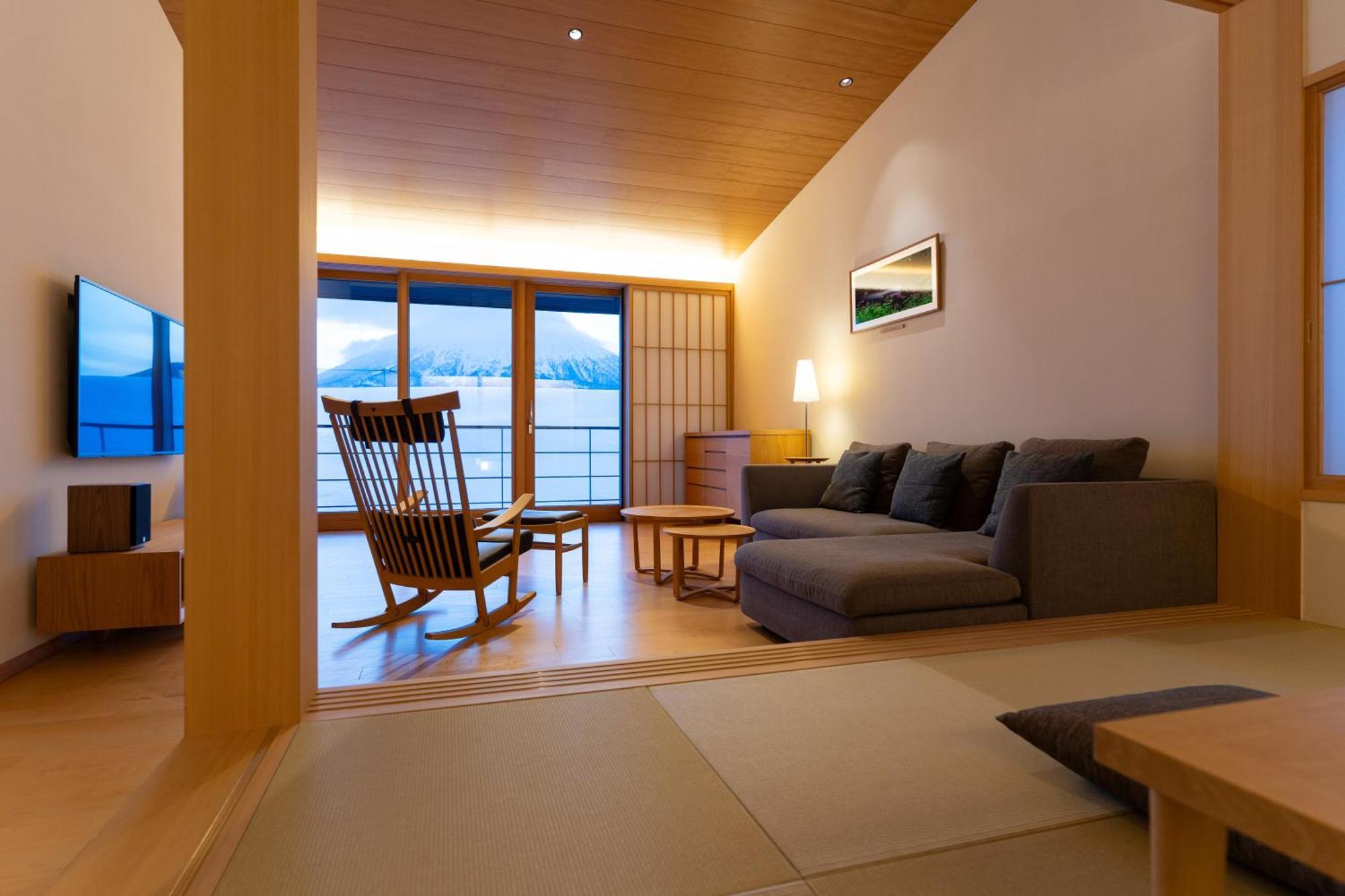 Niseko Inn Of Youtei Raku Suisan Kutchan Exterior photo